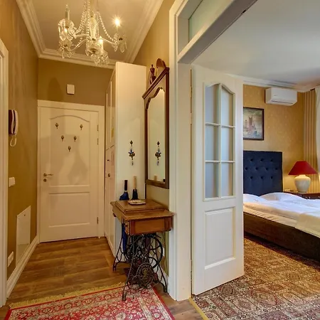 Апартаменти German18-3b Luxury *