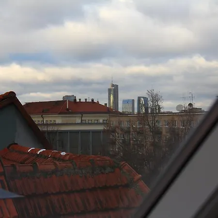 German18-3b Luxury * Вільнюс